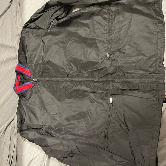 Gucci Kingsnake Windbreaker. - Picture 2 of 2